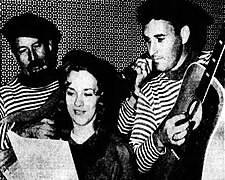Guitarists Dean Porter, Pete Wade, singer Connie Smith