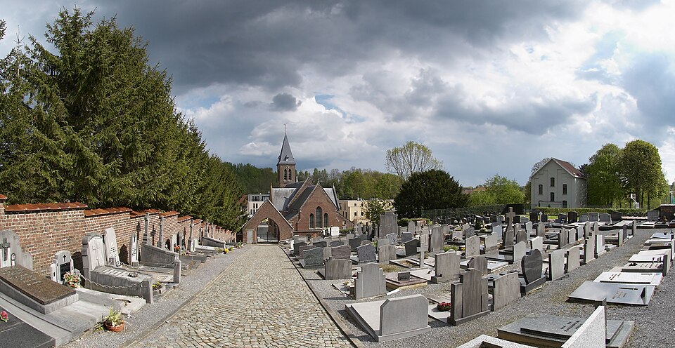 File:Eizer J church.jpg