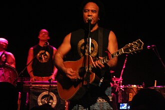 Oceanic music group Te Vaka
