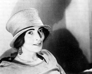 Mina Loy in top hat, c. 1917