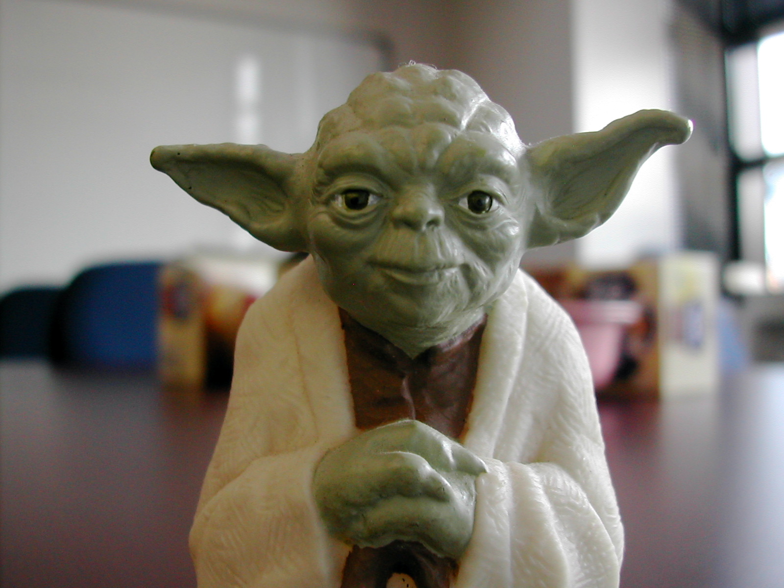 Yoda image with blurred background