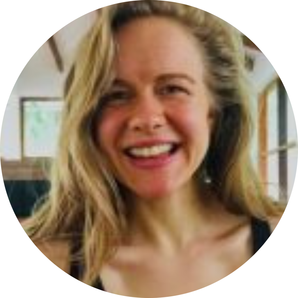 Headshot of Vanessa Voller. 