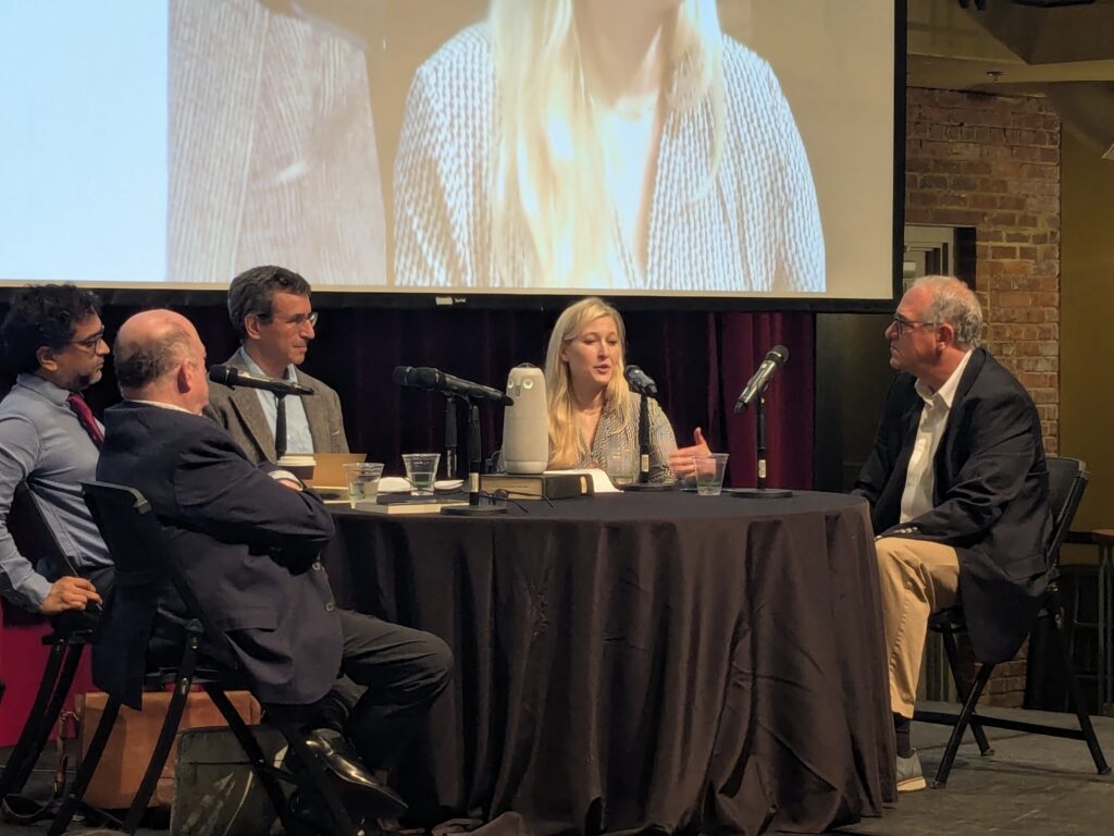 photo of roundtable discussion