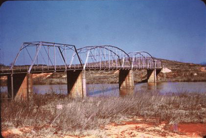 Photo of Old Beatties Ford bridge crossing the Catawba river.