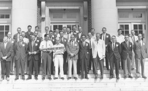 photo in front of chambers of the 10th reunion 1963 