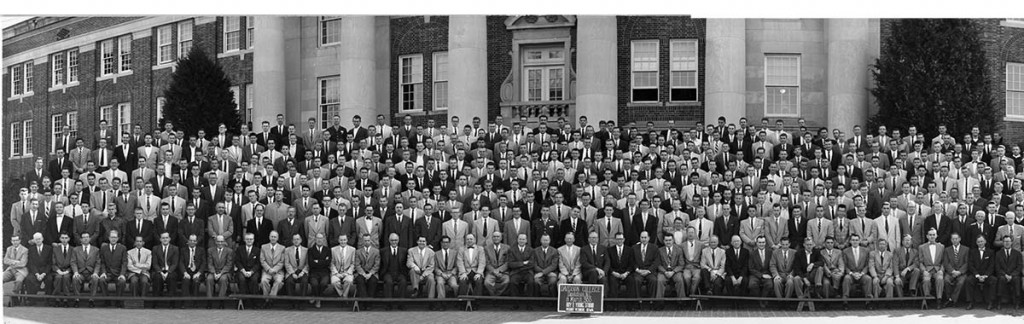 Davidson students and faculty on 8 March 1955 in front of chambers' steps