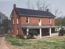 Lingle Manor the building, home once to Lingle Manor, the student organization.