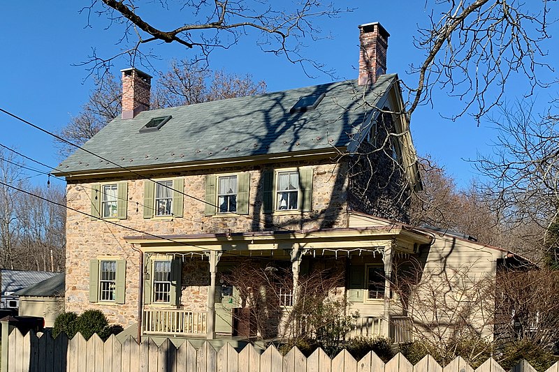 File:106 Mill Street, Califon, NJ.jpg