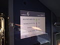 Écran intérieur d'information en 2nde classe salle haute de la rame de TGV Euroduplex (2N2) numéro 4703 stationnée en gare de Besançon Franche-Comté TGV