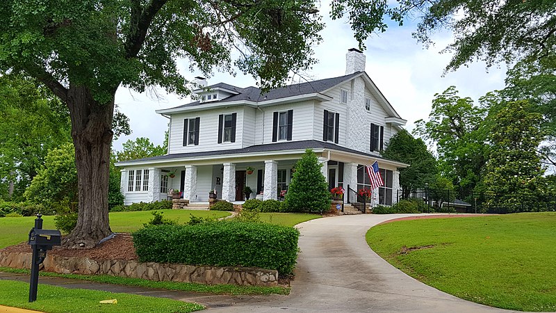 File:108 Forest Avenue.jpg