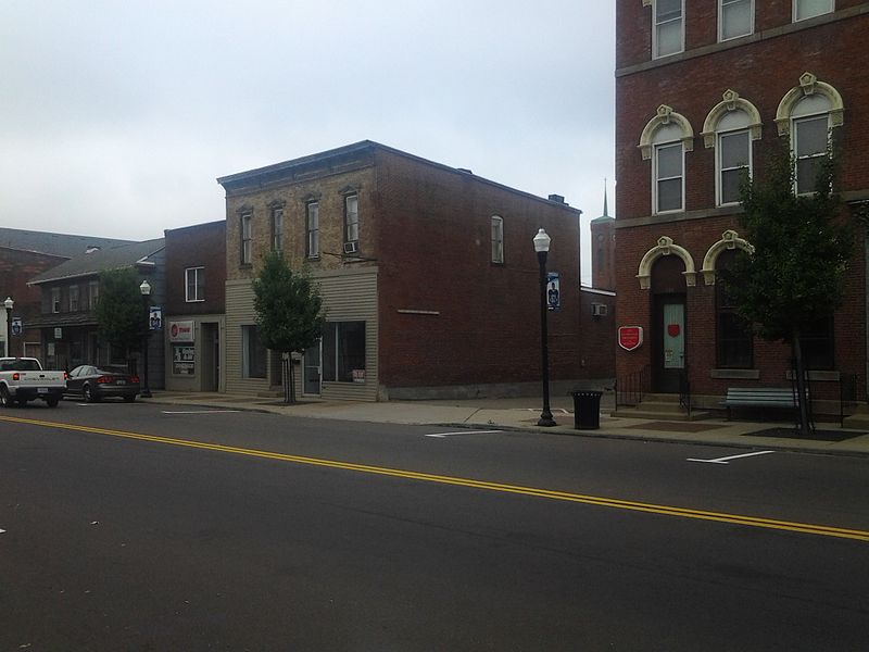 File:024 Downtown looking west7.jpg