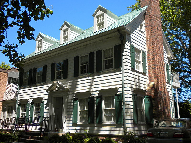File:1108 Stoughton Urbana IL.JPG