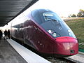 Rame de train à grande vitesse AGV d'Alstom, en livrée rouge NTV .Italo, stationnée en gare de Besançon Franche-Comté TGV