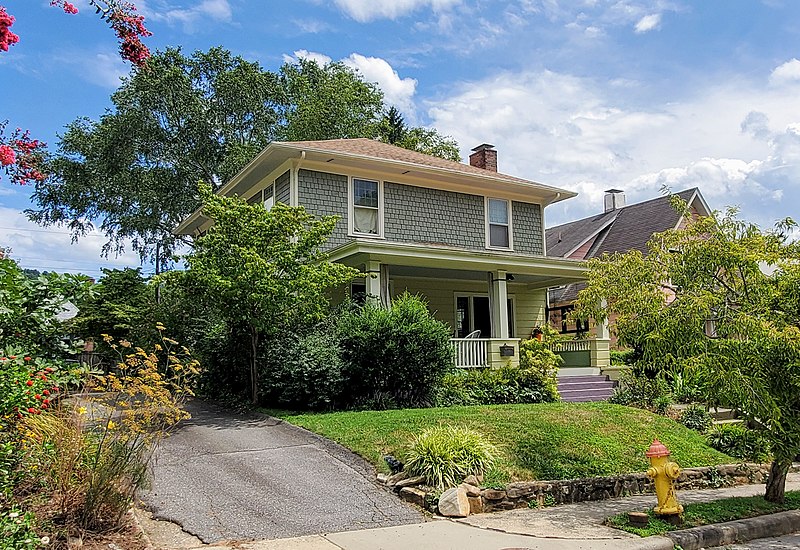 File:112 Norwood Ave.jpg